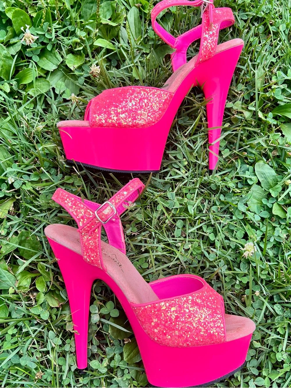Pleaser Delight Dancer Stage Stripper Heels neon pink gold glitter 6” spike 7